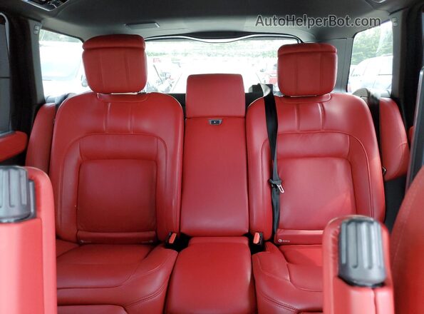 SALGV5SE0LA579598 2020 LAND ROVER RANGE Black Rear seats view