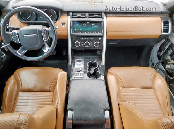 SALRHBBV5HA026709 2017 LAND ROVER DISCOVERY Белый Вид панели приборов