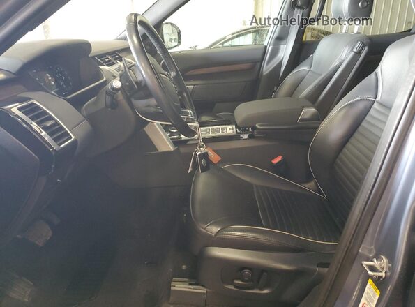 SALRR2RV1KA086285 2019 LAND ROVER DISCOVERY Charcoal Front interior view