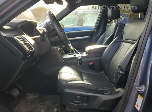 SALRU2RV7L2420684 2020 LAND ROVER DISCOVERY Blue Front interior view
