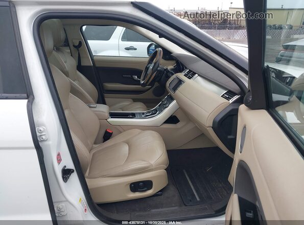 SALVP2BG2GH079179 2016 LAND ROVER RANGE ROVER EVOQUE White Widok wnętrza z przodu