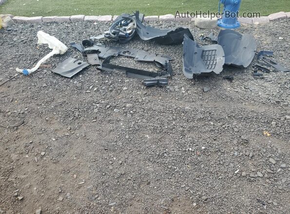 SALVP2RX7JH321915 2018 LAND ROVER RANGE Серый 