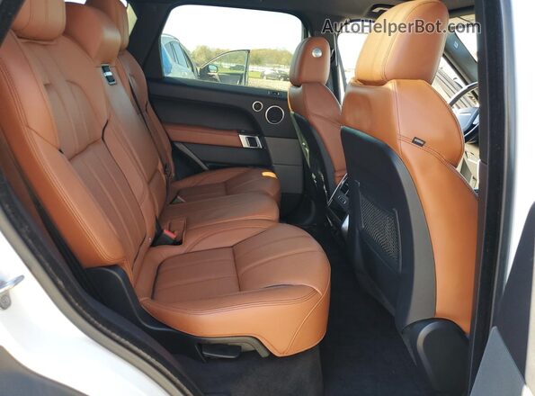 SALWR2EF8GA108095 2016 LAND ROVER RANGE White Rear interior view