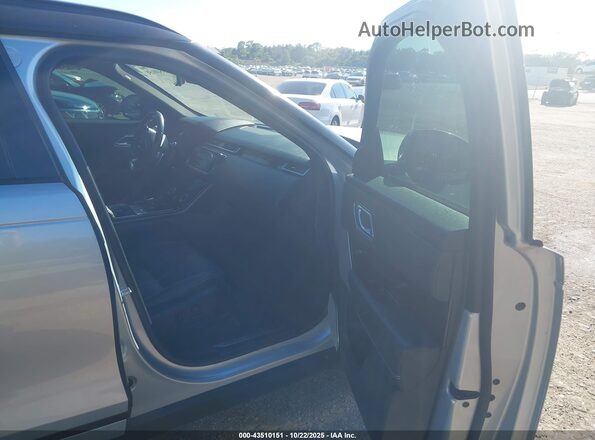 SALYK2FV4LA264292 2020 LAND ROVER RANGE ROVER VELAR Silver წინა სალონის ხედი