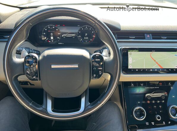 SALYL2EX0KA203519 2019 LAND ROVER RANGE White წინა სალონის ხედი