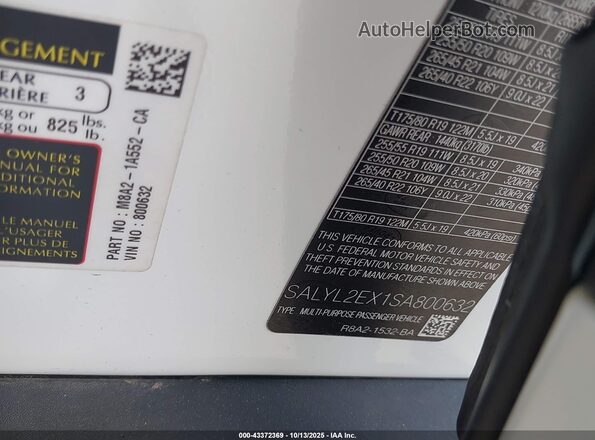 SALYL2EX1SA800632 2025 LAND ROVER RANGE ROVER VELAR White Շարժիչի բաժամունքի տեսք