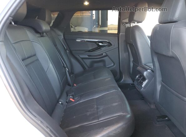 SALZJ2FX3MH149023 2021 LAND ROVER RANGE White Rear interior view
