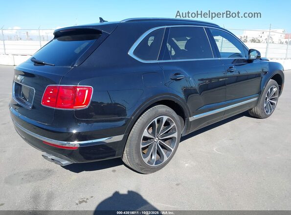 SJAAM2ZV1KC025074 2019 BENTLEY BENTAYGA Black Tył prawy