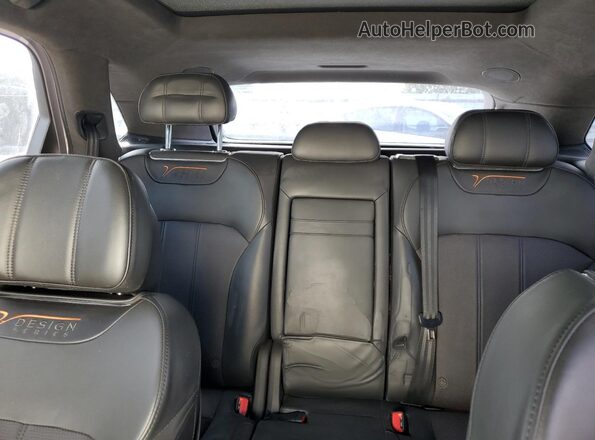 SJAAM2ZV9LC029665 2020 BENTLEY BENTAYGA Белый Вид задних сидений