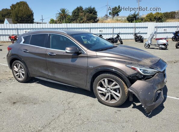 SJKCH5CP9JA045314 2018 INFINITI QX30 Brown 
