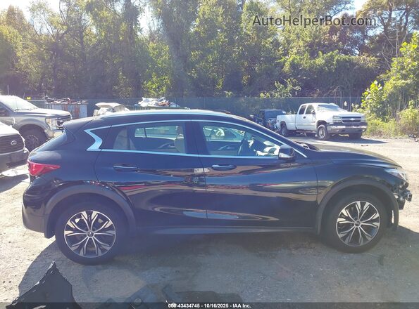 SJKCH5CR0HA036707 2017 INFINITI QX30 Черный 