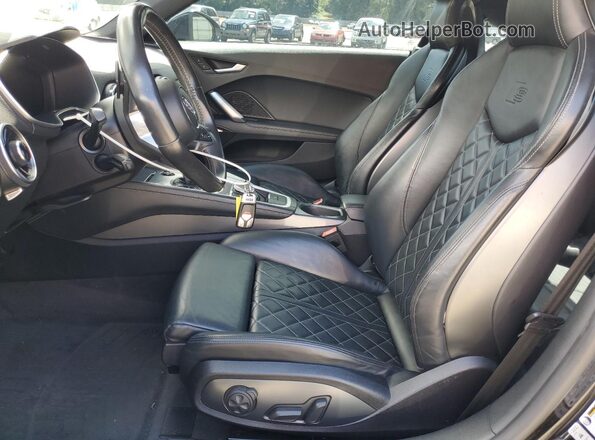 TRUC1AFV9H1003087 2017 AUDI TT Black 