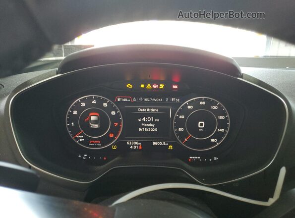 TRUC5AFV9G1003707 2016 AUDI TT Red Vista del cuadro de instrumentos