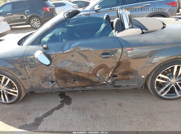 TRUT5CFV3G1018361 2016 AUDI TT Gray Вид спереду