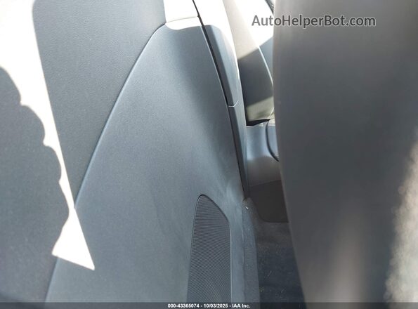 TRUT5CFV3G1018361 2016 AUDI TT Gray Вид наклейки з VIN-кодом