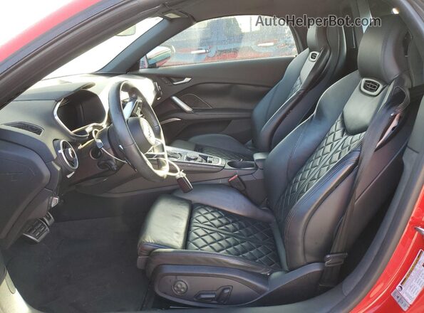TRUT5CFV5G1023027 2016 AUDI TT Red Սալոնի դիմացի տեսք
