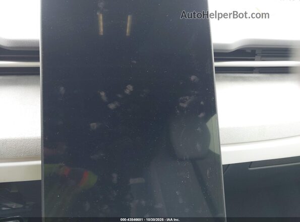 VCF1EBU2XPG007696 2023 FISKER OCEAN Light Blue Vista de los asientos traseros