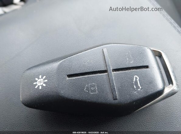 VCF1EBU2XPG009206 2023 FISKER OCEAN Blue Dashboard view