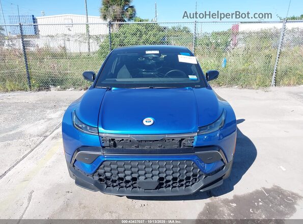 VCF1UBU24PG008653 2023 FISKER OCEAN Blue Widok z przodu