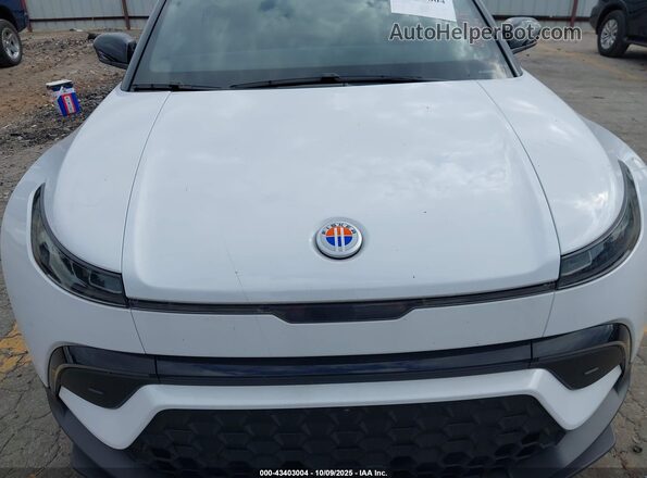 VCF1ZBU20PG005119 2023 FISKER OCEAN White უკანა ხედი