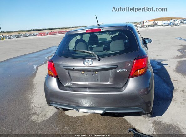 VNKJTUD30GA061304 2016 TOYOTA YARIS Серый 