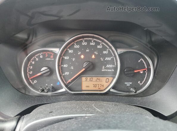 VNKKTUD36JA100294 2018 TOYOTA YARIS Синий 
