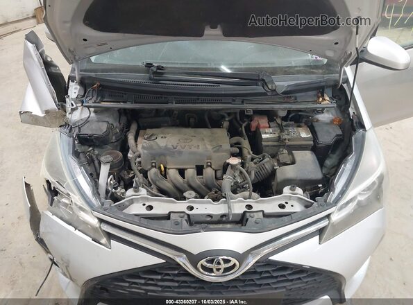 VNKKTUD39GA064044 2016 TOYOTA YARIS Silver უკანა ხედი