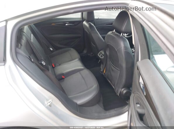 W04GM6SX9J1147035 2018 BUICK REGAL White 