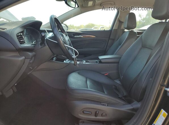 W04GP6SX0J1155127 2018 BUICK REGAL Черный Вид салона спереди