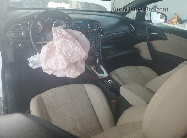 W04WH3N52KG381475 2019 BUICK CASCADA White წინა პანელის ხედი