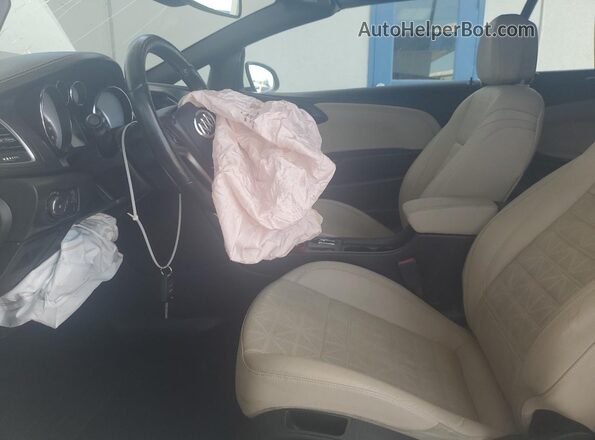 W04WH3N52KG381475 2019 BUICK CASCADA White წინა სალონის ხედი