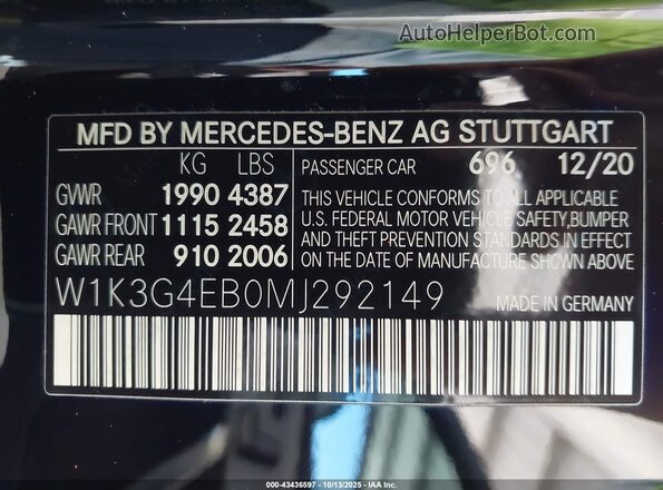 W1K3G4EB0MJ292149 2021 MERCEDES-BENZ A 220 Black Widok komory silnika