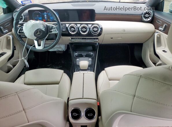 W1K3G4EB2MJ283856 2021 MERCEDES-BENZ A White Widok deski rozdzielczej