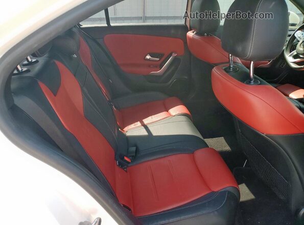 W1K3G4EB3NJ341927 2022 MERCEDES-BENZ A White Вид задніх сидінь