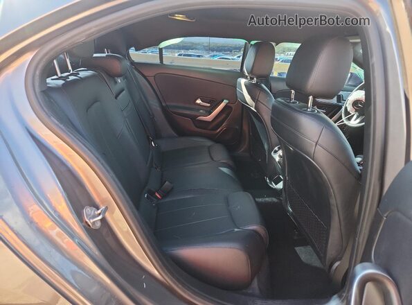 W1K3G4EB7LW044577 2020 MERCEDES-BENZ A Gray Вид задніх сидінь