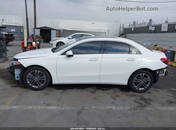 W1K3G4EB9LJ224916 2020 MERCEDES-BENZ A 220 White 