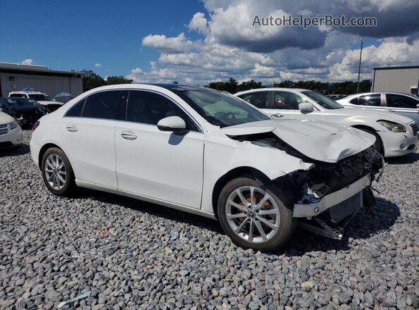 W1K3G4EB9MJ296247 2021 MERCEDES-BENZ A White Delantero derecho