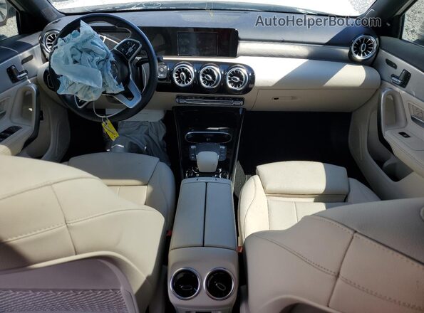 W1K3G4EB9MJ296247 2021 MERCEDES-BENZ A White Vista del salpicadero