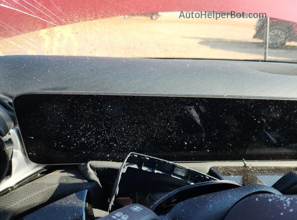 W1K3G4EBXLJ235097 2020 MERCEDES-BENZ A Красный Вид щитка приборов