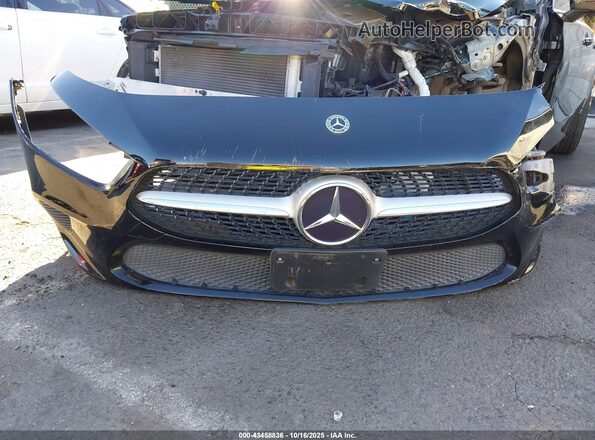 W1K3G4EBXMJ290697 2021 MERCEDES-BENZ A 220 Black 