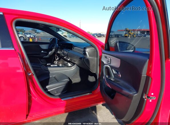 W1K3G4FB5LW043717 2020 MERCEDES-BENZ A 220 Red 