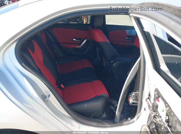 W1K3G4FBXMJ290150 2021 MERCEDES-BENZ A 220 Silver VIN კოდის სტიკერის ხედი