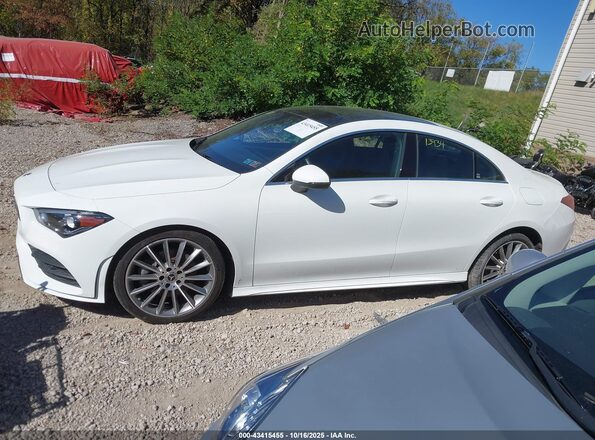 W1K5J4HB3NN303449 2022 MERCEDES-BENZ CLA-CLASS White 