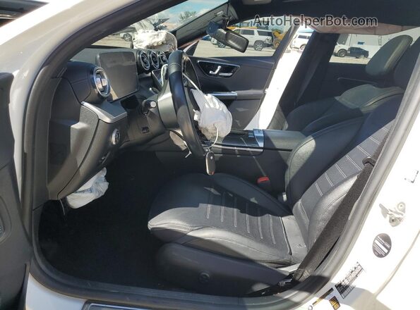 W1KAF4GB5NR042559 2022 MERCEDES-BENZ C White Vista interior delantera