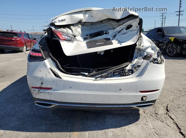 W1KAF4GB7PR134436 2023 MERCEDES-BENZ C White Հետևի տեսք