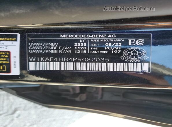 W1KAF4HB4PR082035 2023 MERCEDES-BENZ C Black ძრავის განყოფილების ხედი