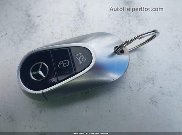 W1KCG2DB0NA005853 2022 MERCEDES-BENZ EQS 450+ Черный Вид панели приборов