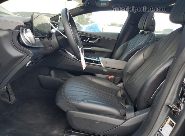W1KCG2DB3NA008553 2022 MERCEDES-BENZ EQS Gray Vista interior delantera