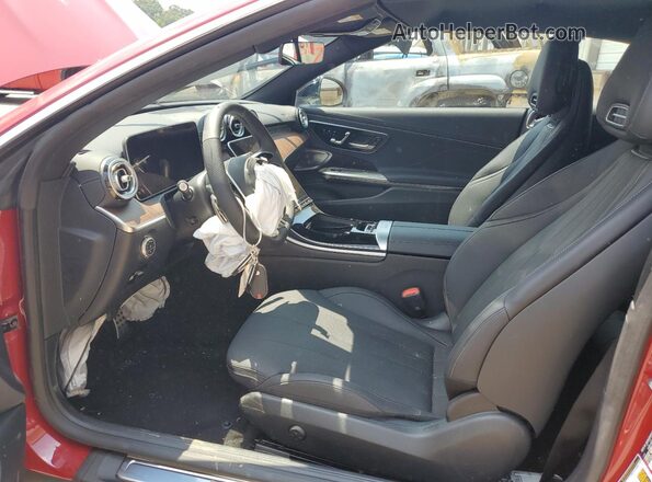 W1KMK4HB7SF064549 2025 MERCEDES-BENZ CLE Burgundy Vista interior delantera