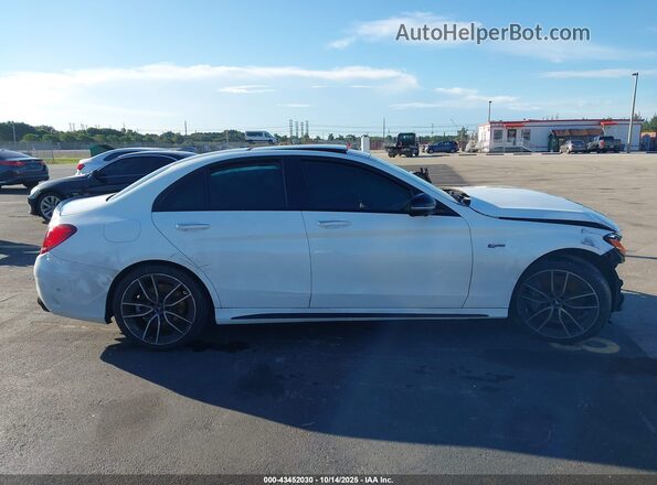 W1KWF6EB7MR614296 2021 MERCEDES-BENZ AMG C 43 White Vista interior trasera